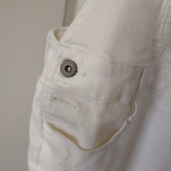 Arizona Jean's White Ripped Overalls XL - Picture 9 of 10